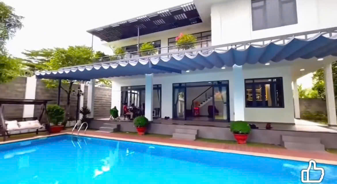 BIỆT THỰ VƯỜN 900m² – HỒ BƠI + XÔNG HƠI – MT ĐƯỜNG 8M BÙI CÔNG TRỪNG 15992697