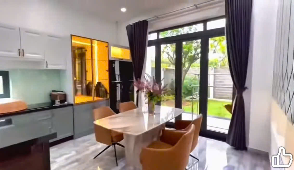 BIỆT THỰ VƯỜN 900m² – HỒ BƠI + XÔNG HƠI – MT ĐƯỜNG 8M BÙI CÔNG TRỪNG 15992718