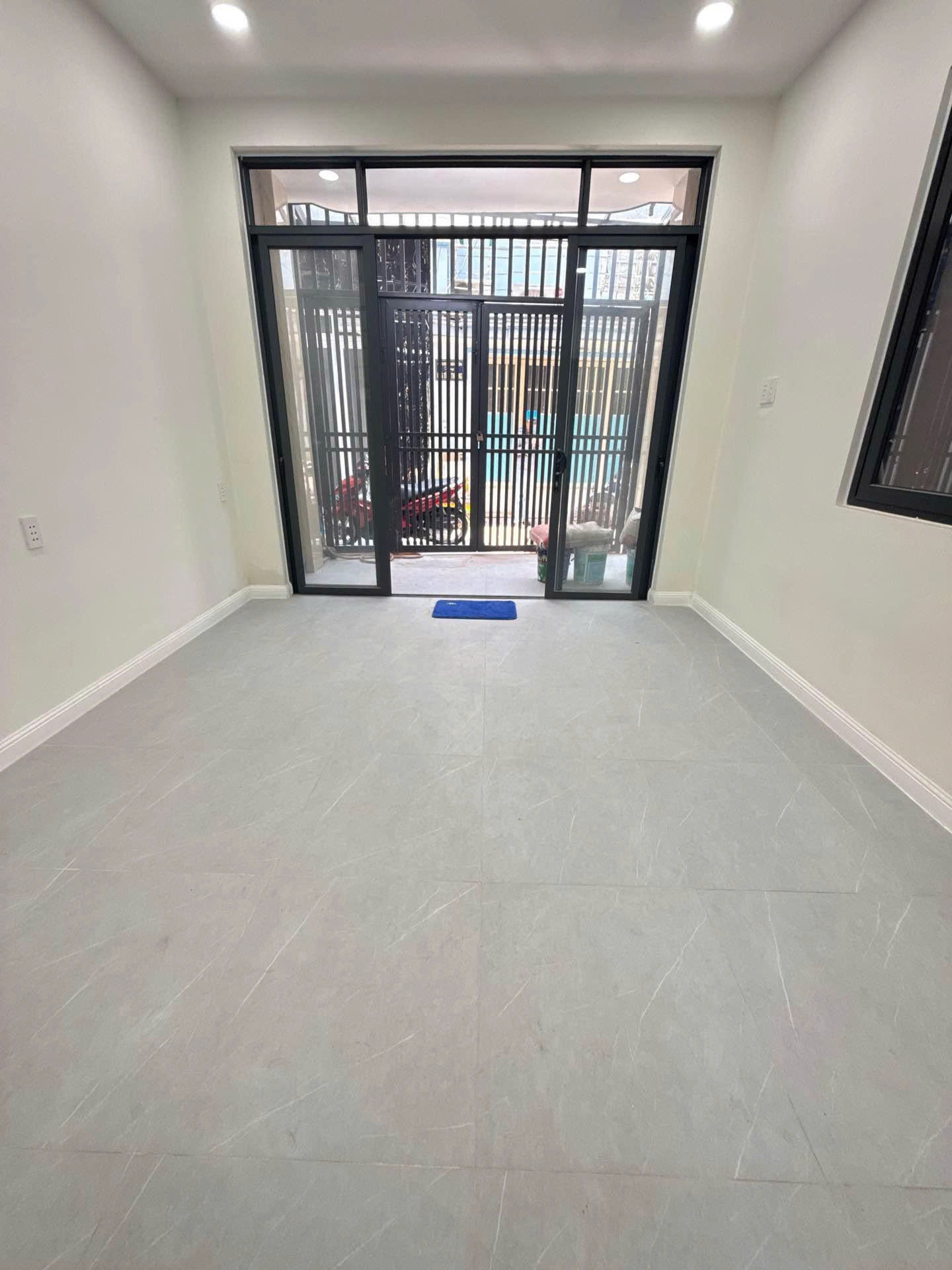 NHÀ GẦN CHỢ CÂY SỘP Q12 - NGANG 4.5M CỰC HIẾM - 4 PHÒNG NGỦ - SỔ HỒNG RIÊNG, 4,65 tỷ TL 15992794