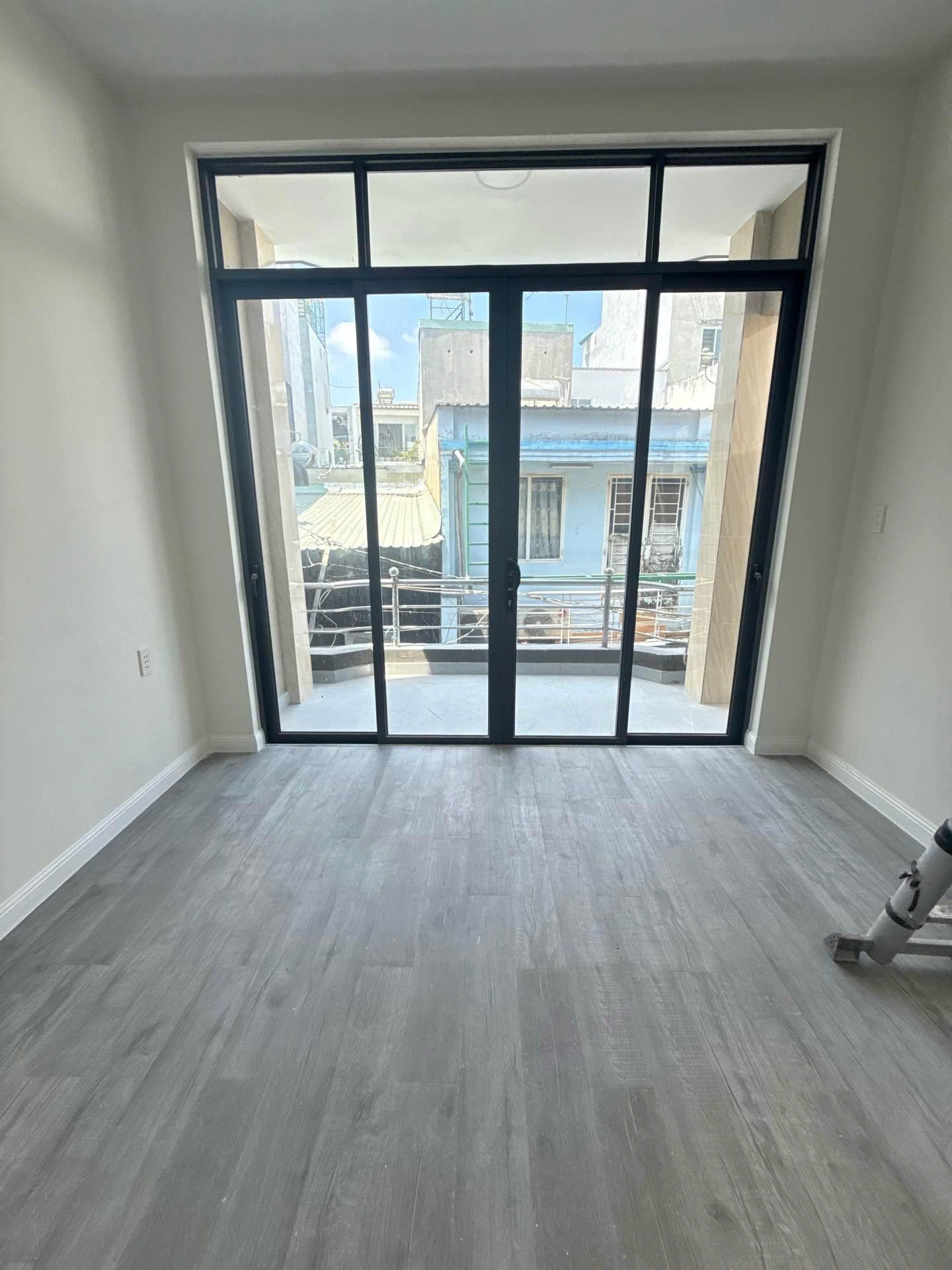 NHÀ GẦN CHỢ CÂY SỘP Q12 - NGANG 4.5M CỰC HIẾM - 4 PHÒNG NGỦ - SỔ HỒNG RIÊNG, 4,65 tỷ TL 15992794