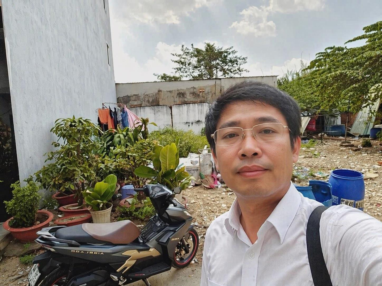 CHỈ 4,99 TỶ, 74M2, HXH, NGUYỄN VĂN QUÁ, Q12. 15992825