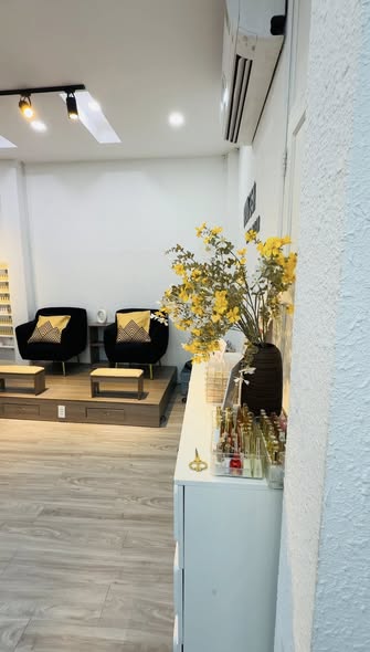HỒ CHÍ MINH QUẬN 1 SANG NHƯỢNG NAILS ROOM  GIÁ TỐT CHO NGƯỜI THIỆN CHÍ 15992827