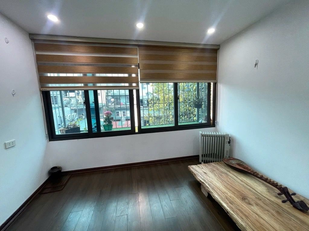 tập thể nghĩa tân 60m 2 ngủ giá 4,5 tỷ ô tô đỗ chân tòa 15992839