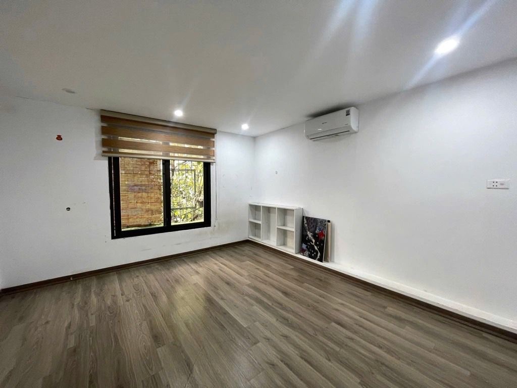 tập thể nghĩa tân 60m 2 ngủ giá 4,5 tỷ ô tô đỗ chân tòa 15992839