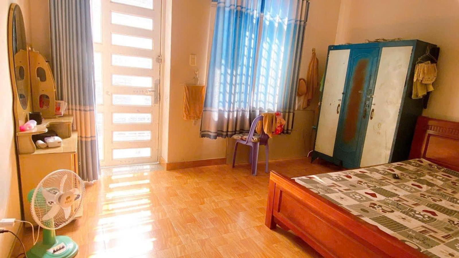 🏡 CHỈ CẦN XÁCH VALI VÀO Ở – NHÀ 3 TẦNG TRUNG TÂM TRƯỜNG LƯU, QUẬN 9 15992958