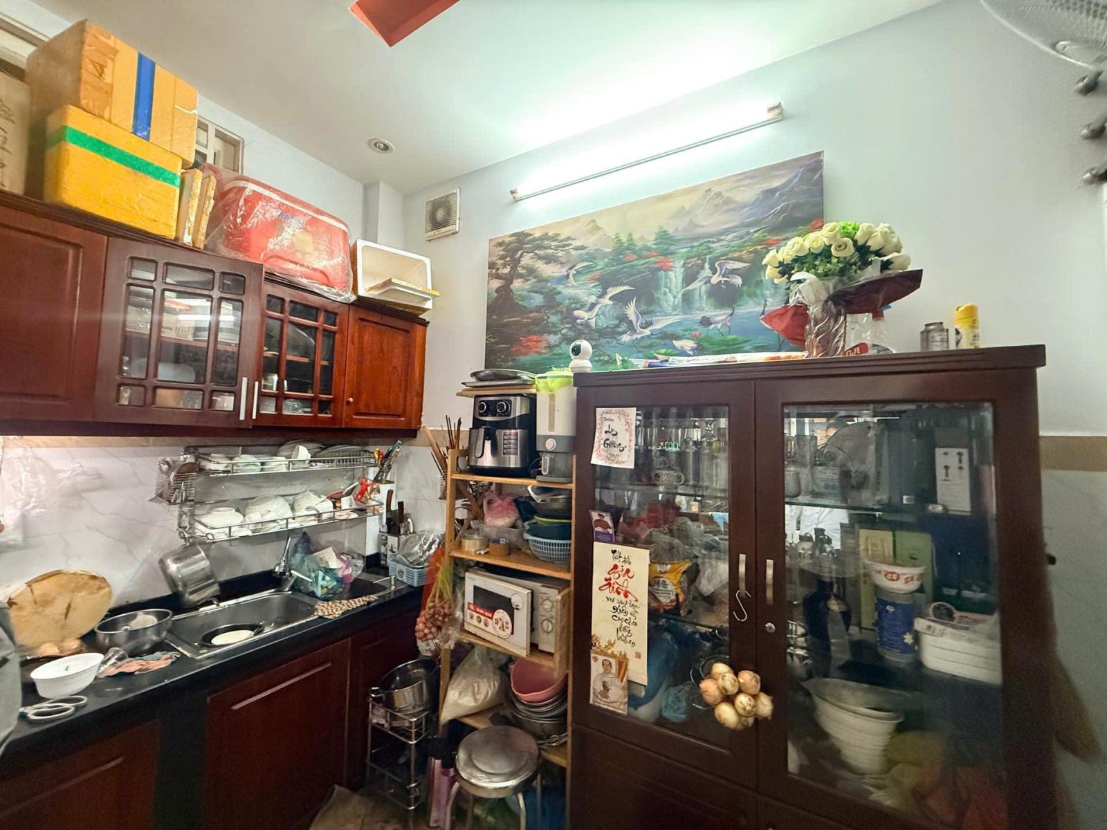 CHỈ 1 BƯỚC SANG QUẬN 1 – NHÀ LÔ GÓC 4 TẦNG – NGANG 5.2M RỘNG RÃI CHỈ 7,6 tỷ 15993025