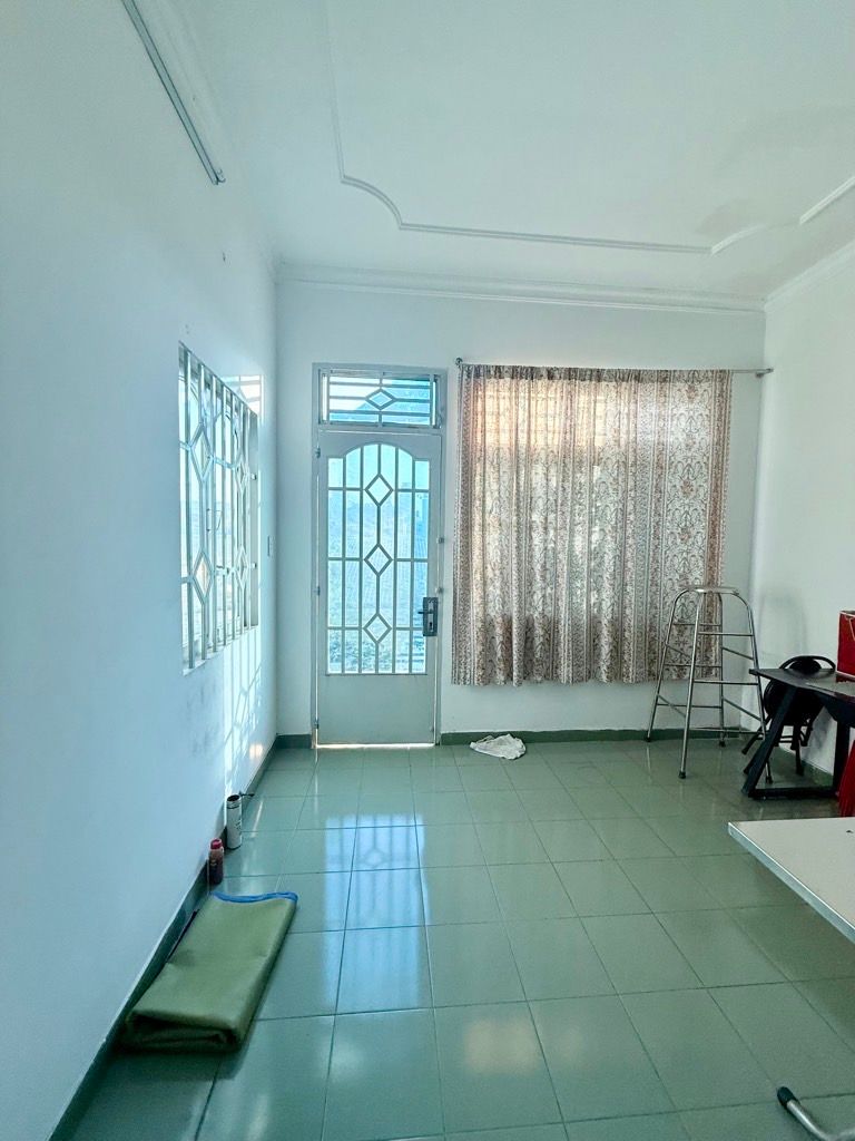 Hẻm xe hơi, cmt8 gần ngã 4 bảy hiền, 48m2 tóp hậu, 3 tầng giá 8tỷ nhỉnh nhẹ. 15993111