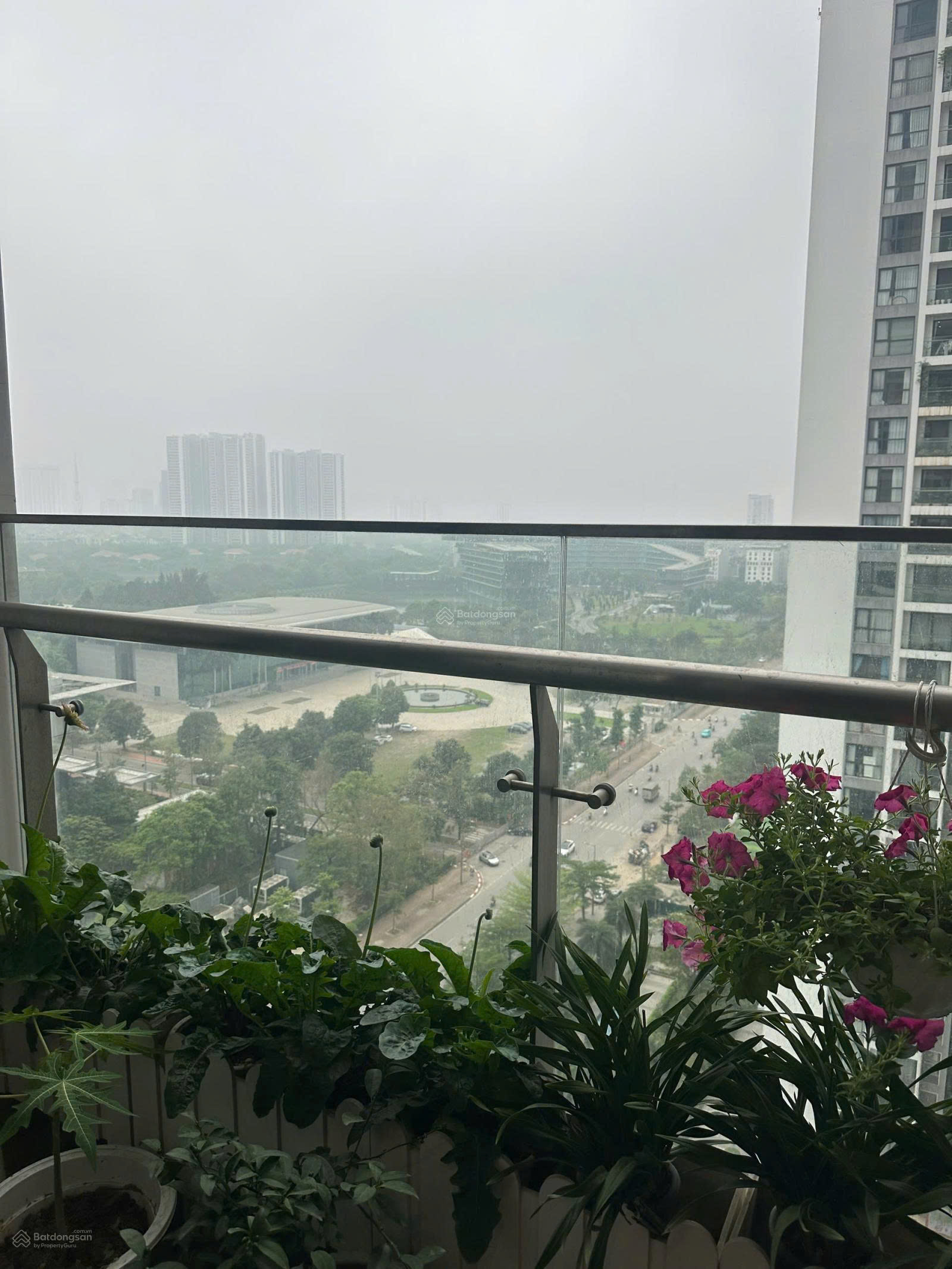 Bán CC tại tòa W1 Vinhomes West Point, 9,6tỷ, 101m2, 3PN, 3WC, hướng ĐB 15993148