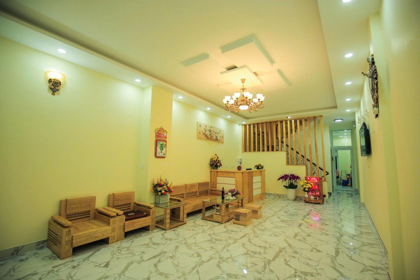 BÁN KHÁCH SẠN ĐANG KINH DOANH ĐƯỜNG NGUYỄN VĂN TRỖI Phường 2 Đà Lạt, Lâm Đồng 15993160