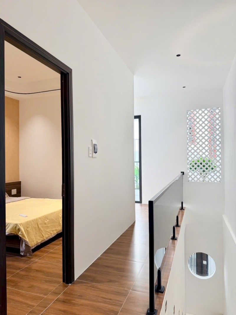 Nhà lô góc mặt tiền Nguyễn Thiếp, 103m2, giá 17,5 tỷ, gần sông Hàn, sát Euro Village 15993163