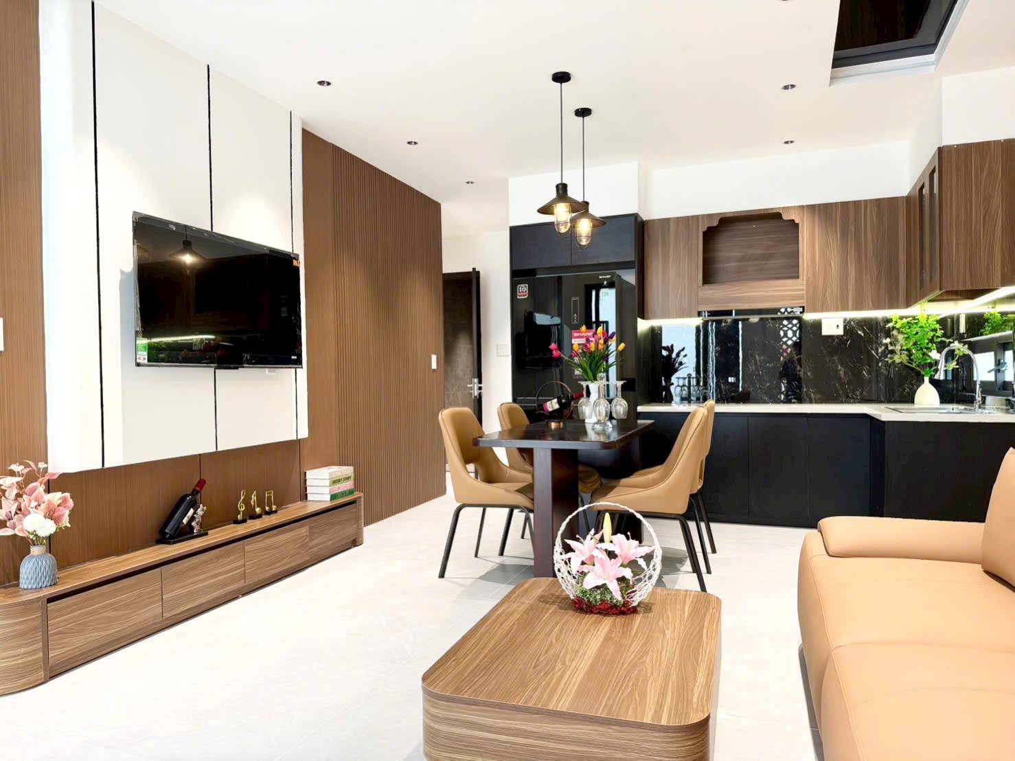 Nhà lô góc mặt tiền Nguyễn Thiếp, 103m2, giá 17,5 tỷ, gần sông Hàn, sát Euro Village 15993163