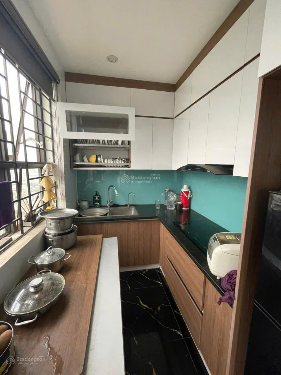 Bán căn hộ chung cư tầng cao, view đẹp, full đồ 15993180