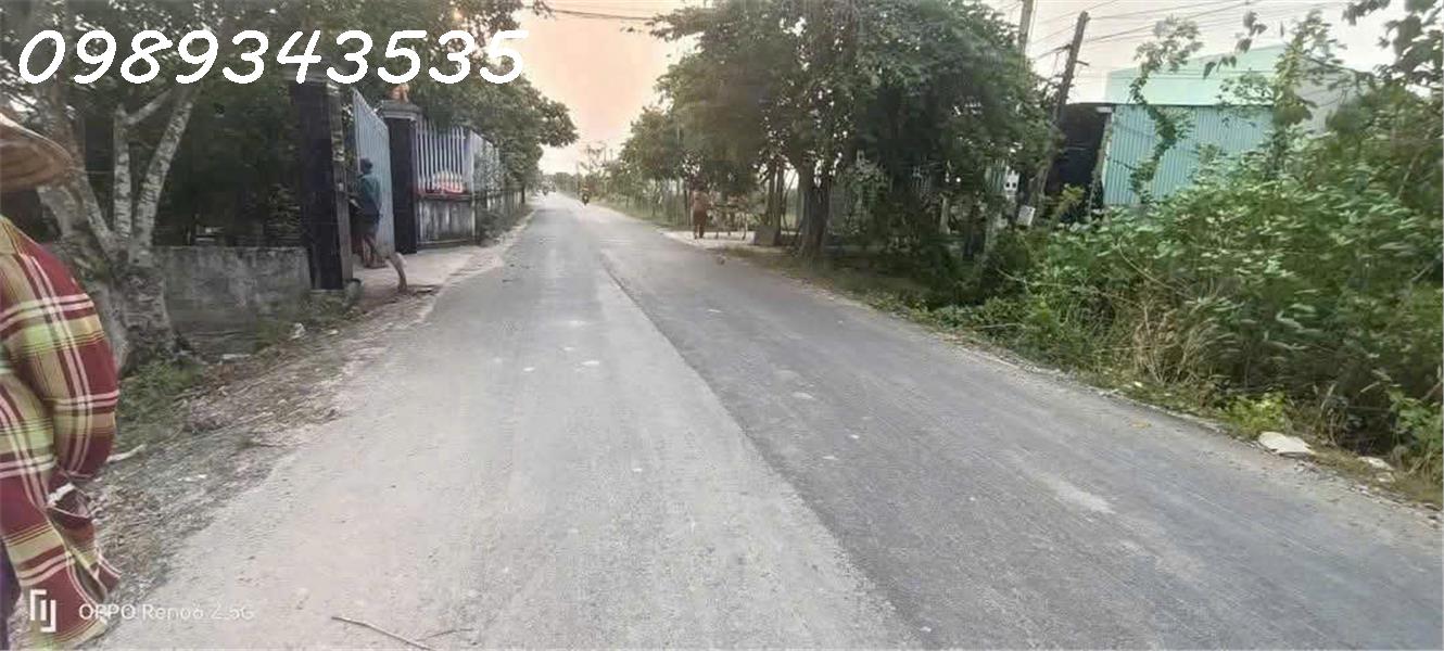 Chính chủ gửi bán lô đất mặt tiền đường nhựa Thị trấn Hậu Nghĩa, Đức Hòa, Long An 15993186