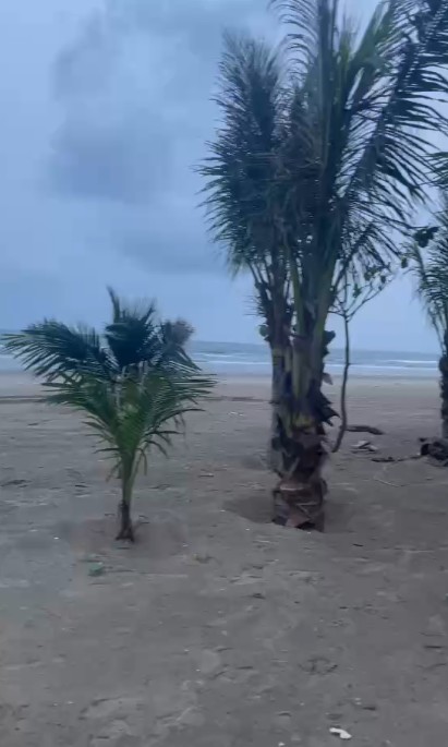 Bán lô đất biển Quảng Xương - Sổ đỏ chính chủ - Gần biển, khu dân cư - Tiềm năng phát triển mạnh 15993221