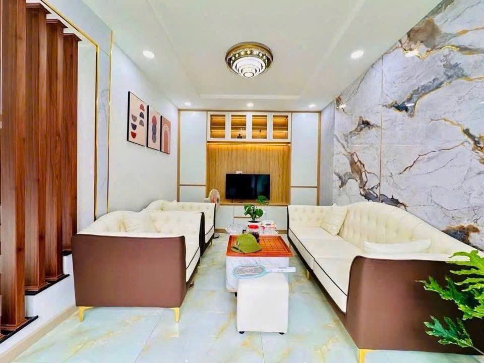 Bán NHÀ NGANG 7M -NGAY CÔNG VIÊN LÀNG HOA GÒ VẤP 15993242