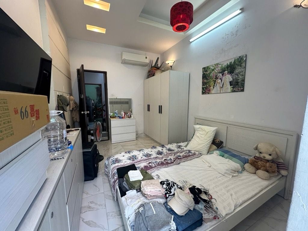 HIẾM-GẦN 20M Ra HẺM XE TẢI - NHÀ 4 TẦNG CHỦ XÂY Ở RẤT CHẮC CHẮN 35.5M2 (3.2m ❌ 12m) - 5PN - GIÁ 15993256