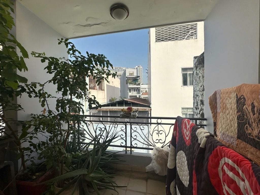 HIẾM-GẦN 20M Ra HẺM XE TẢI - NHÀ 4 TẦNG CHỦ XÂY Ở RẤT CHẮC CHẮN 35.5M2 (3.2m ❌ 12m) - 5PN - GIÁ 15993256