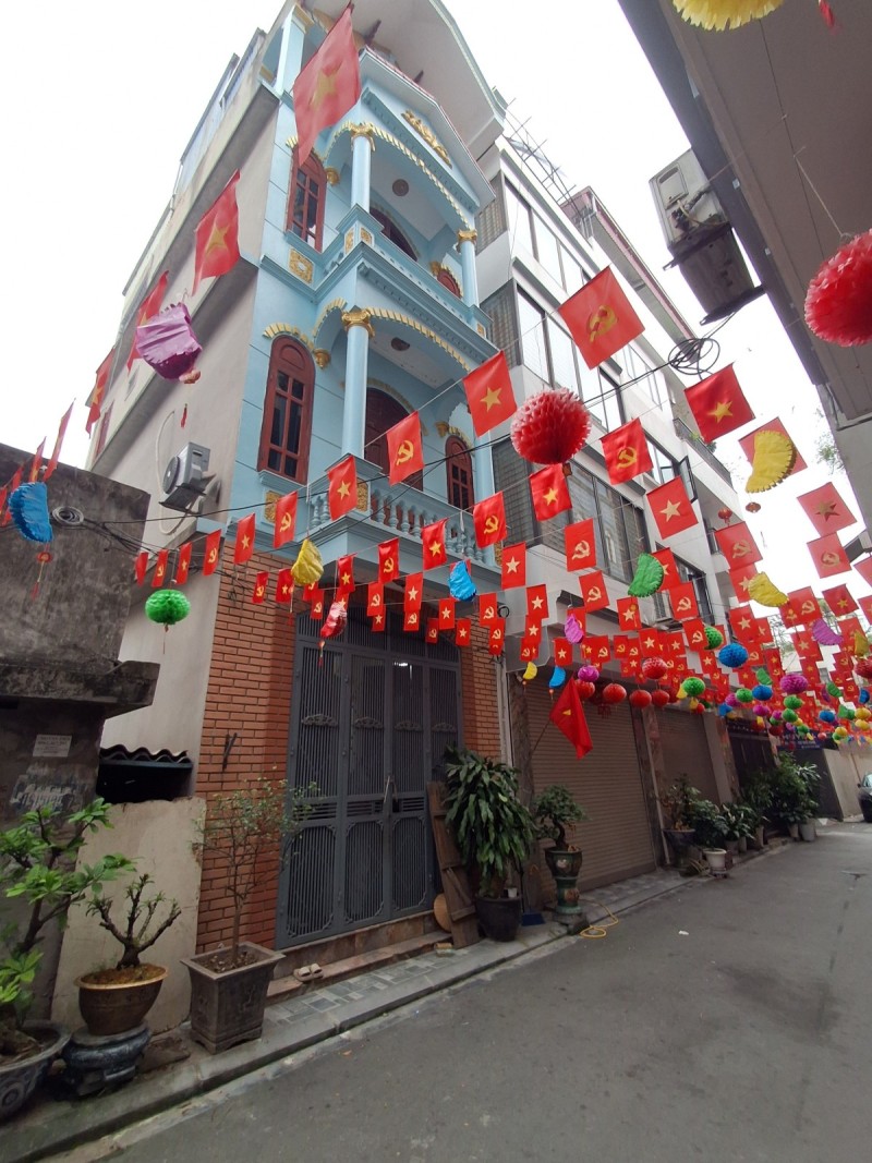 Bán nhà Sài Đồng,Long Biên 4 tầng,40m,mt4.2m oto tránh nhỉnh 10 tỷ
 15993266