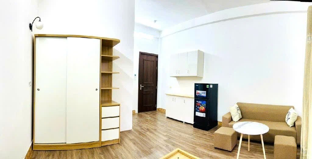 Bán Nhà Láng Hạ. Đống Đa. DT 75m2. MT 4.7m. 5 Tầng. Giá 16.4 Tỷ. 15993271