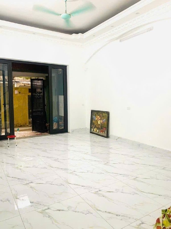 Bán Nhà Láng Hạ. Đống Đa. DT 75m2. MT 4.7m. 5 Tầng. Giá 16.4 Tỷ. 15993271