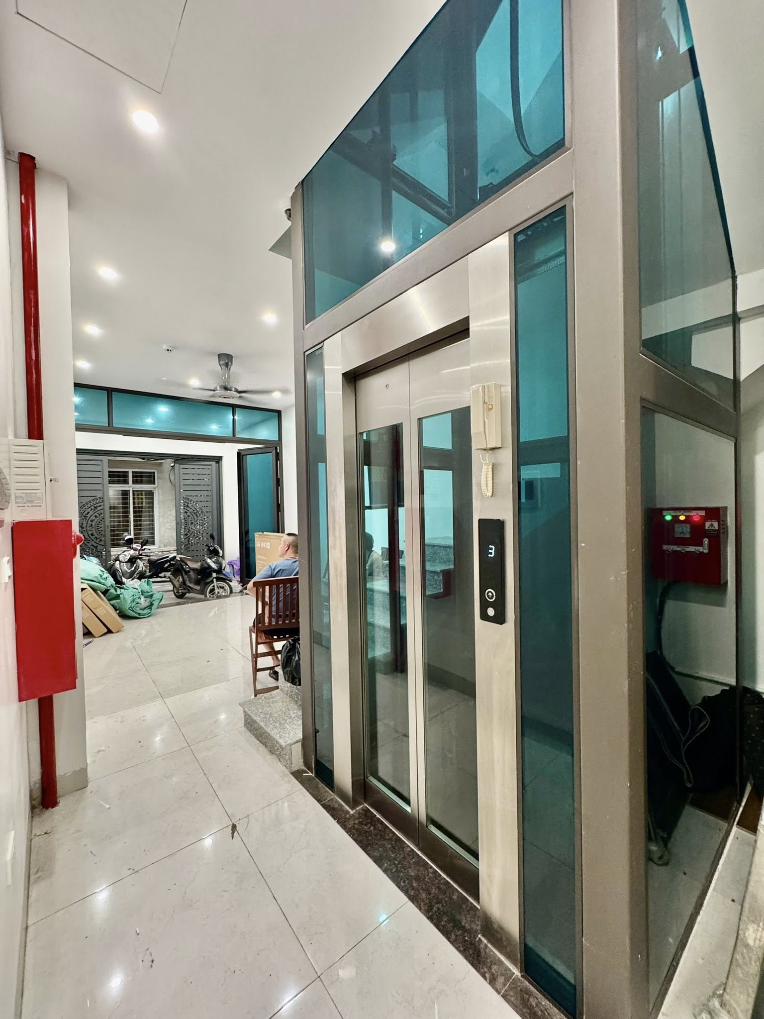 THỤY KHUÊ BA BƯỚC RA PHỐ - VIEW HỒ TÂY - THANG MÁY - MÔ HÌNH HOMESTAY THEO NGÀY - DOANH THU KHỦNG 15993306