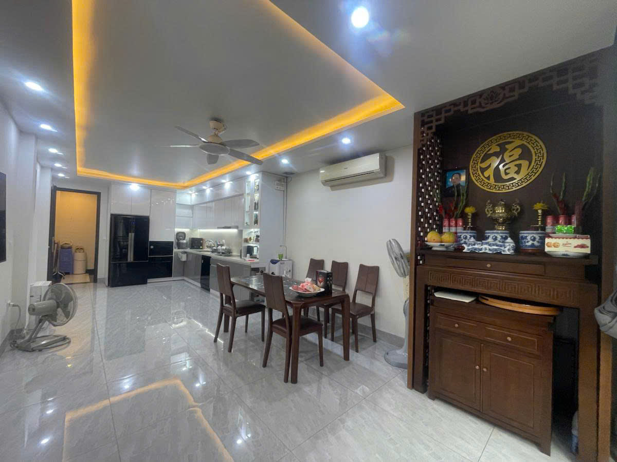 Bán nhà Thượng Thanh 45m 6 tầng MT4m lô góc gara ô tô kinh doanh hơn 13 tỷ 15993329