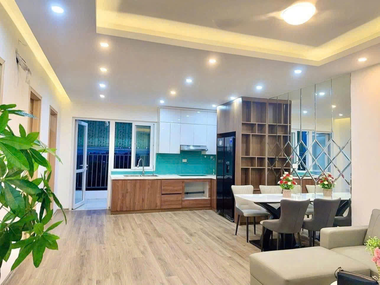 GẤP BÁN CĂN GÓC 80 M2, 02 NGỦ, KHU 06 TÒA MẶT ĐƯỜNG CIENCO5, KĐT THANH HÀ-HÀ ĐÔNG, HÀ NỘI   15993330