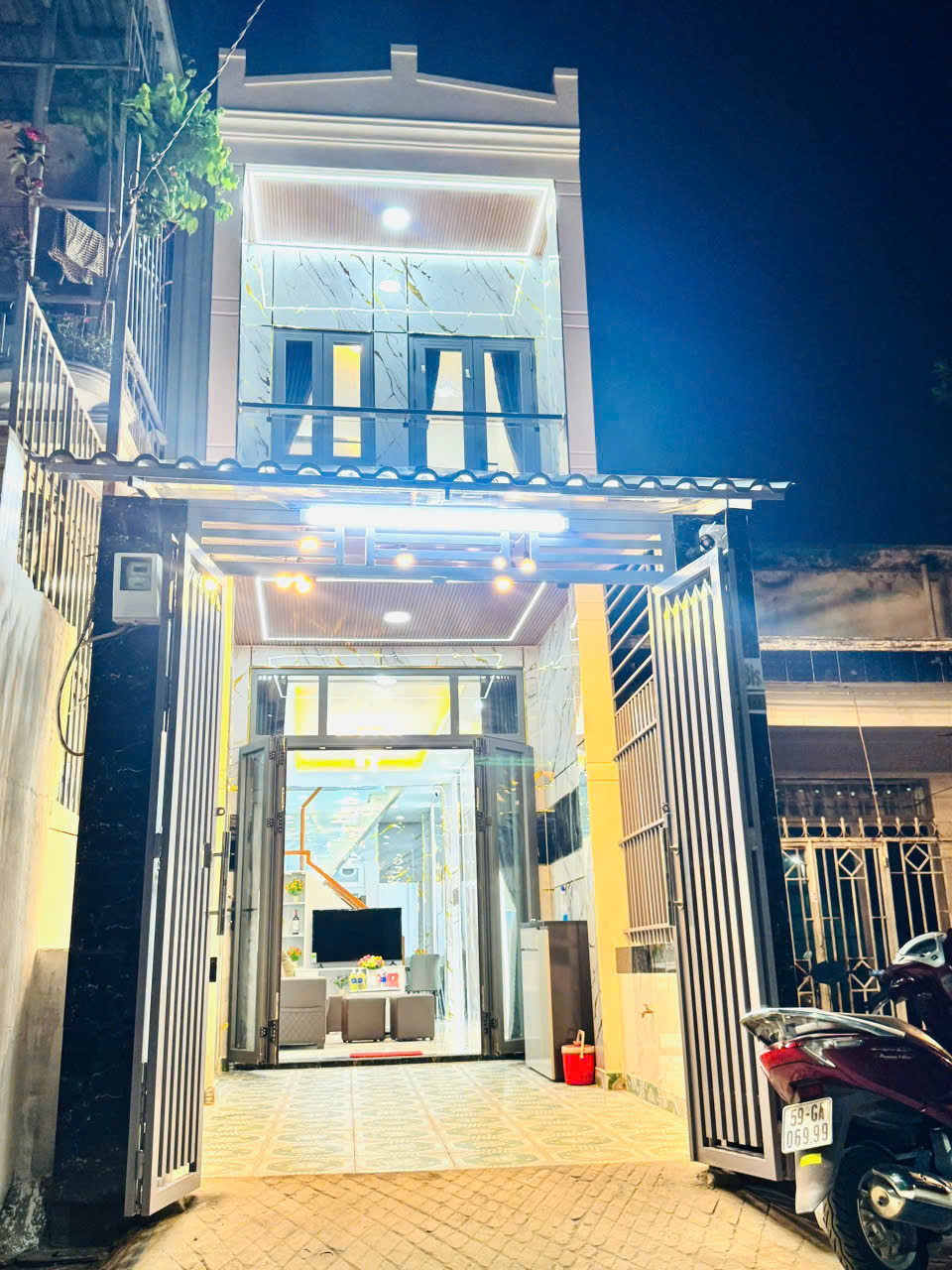 Nhà đẹp 1 lầu sân ô tô đông hưng thuận 18 quốc lộ 1a q12 15993337