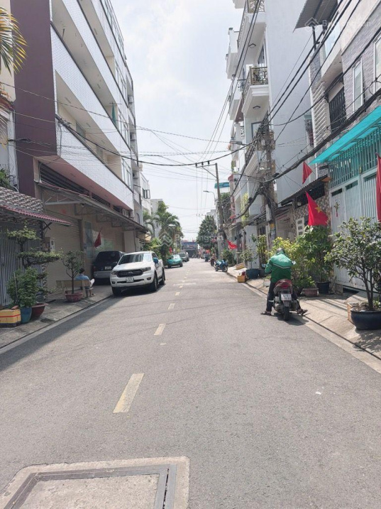 NHÀ TÂN BÌNH - 5 TẦNG - HẺM XE HƠI - 4X17M2 - GẦN CHỢ TÂN SƠN 15993370