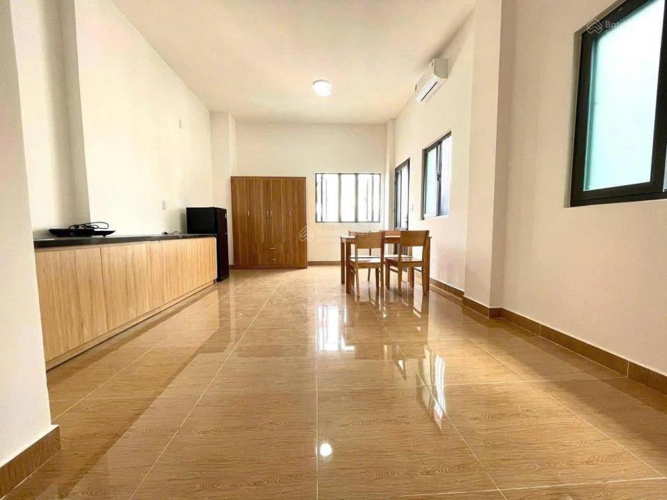 Bán gấp CHDV 6x26m ngay Phường 16. Thu nhập ~50tr/tháng, hẻm nhựa đẹp, nhà mới xây, full nội tthất! 15993380