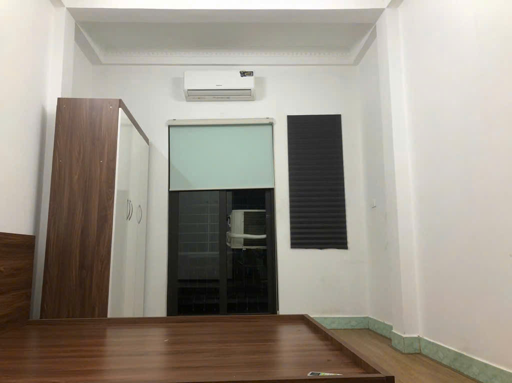 Bán gấp giá rẻ Nguyễn Xiển 38m, 4 tầng, mặt tiền 4.8m, 2.85 tỷ Thanh Xuân. 15993393