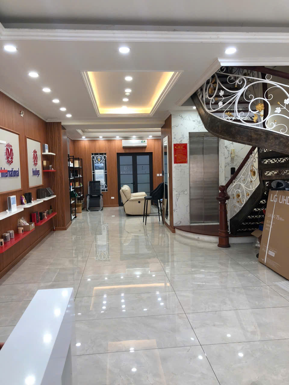 BÁN NHÀ HỒ TÙNG MẬU, MẶT PHỐ KINH DOANH, VỈA HÈ RỘNG, 72M, CHỈ 36 TỶ 15993417