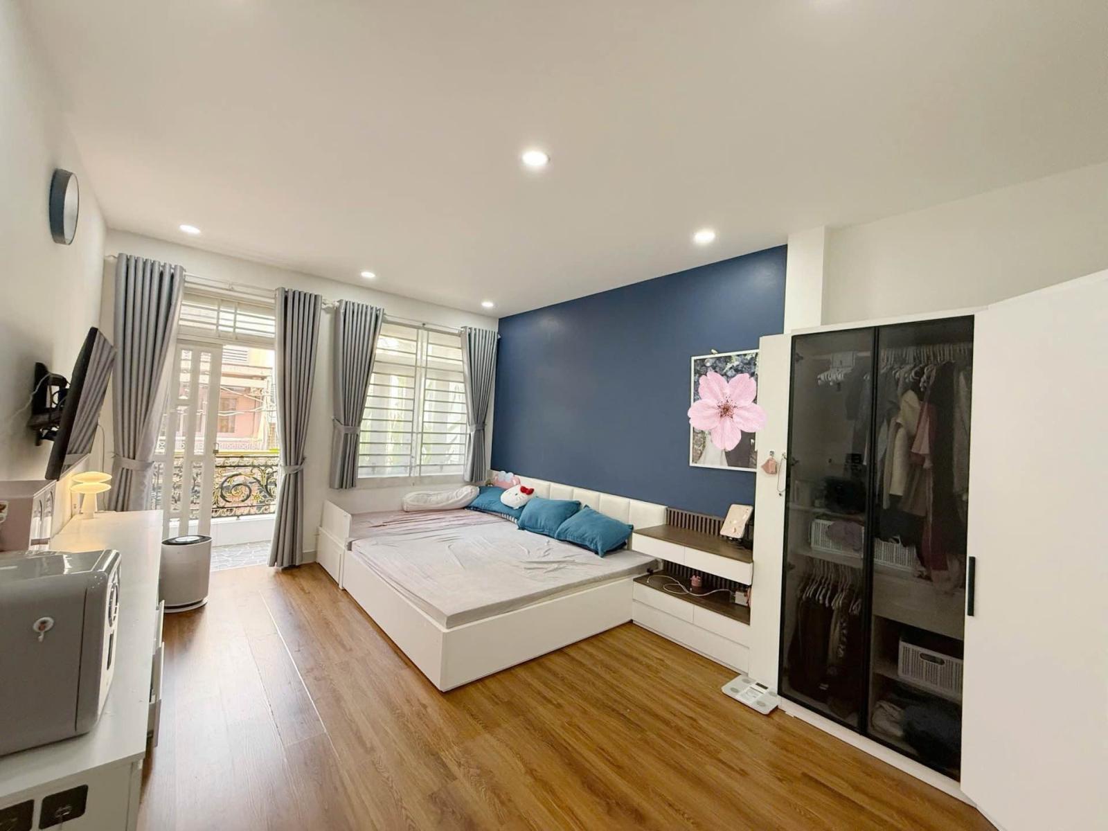 Nhà Bồng Sao, Phân Lô ngang 5m, 4 tầng gần công viên, chỉ 9 tỷ 4 - 0931172218 15993418