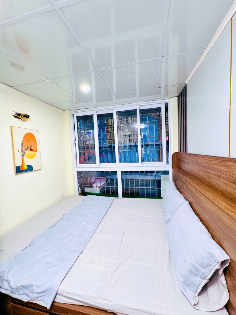 Bán tập thể QUỳnh MAi  68 m 2 ngủ 2 wc cụcw hiếm oto đỗ cổng chỉ nhỉnh 3 tỷ 15993429