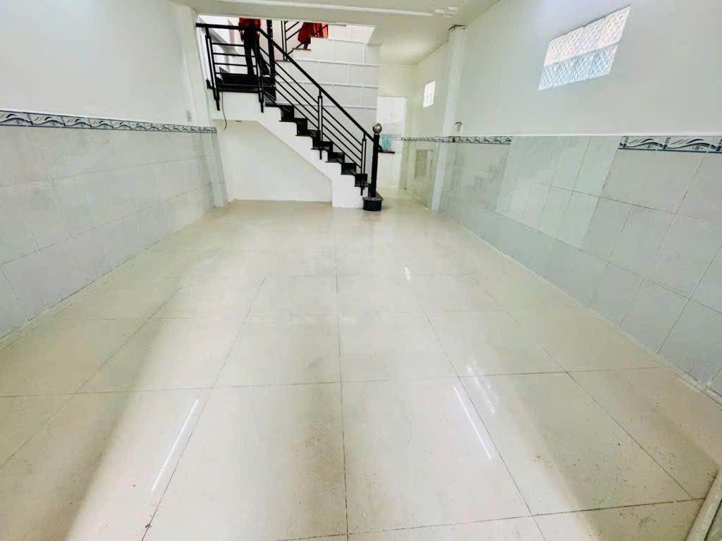 Bán nhà  Dương Bá Trạc  – Lô góc thoáng, giáp Q1  – 5.9 tỷ -0949769331 15993451