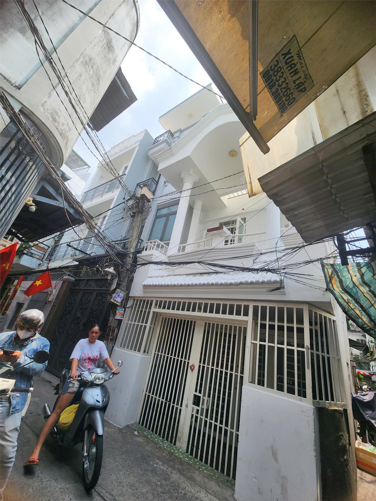 Bán nhà  Dương Bá Trạc  – Lô góc thoáng, giáp Q1  – 5.9 tỷ -0949769331 15993451