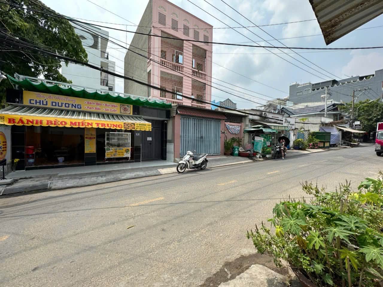 Bán Căn Hộ Dịch Vụ Mặt Tiền Đường 160 Lã Xuân Oai, Tăng Nhơn Phú A, Quận 9 15993465