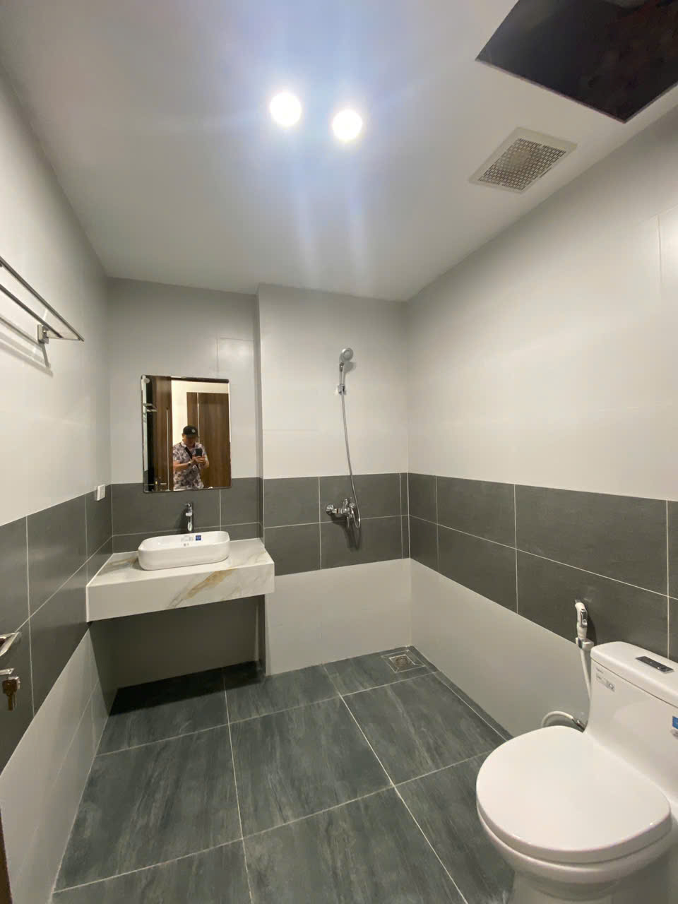 THƯỢNG THANH – NHÀ MỚI 4 TẦNG – 4 NGỦ KHÉP KÍN MỖI TẦNG – GIÁ 8.9 TỶ LONG BIÊN 15993544