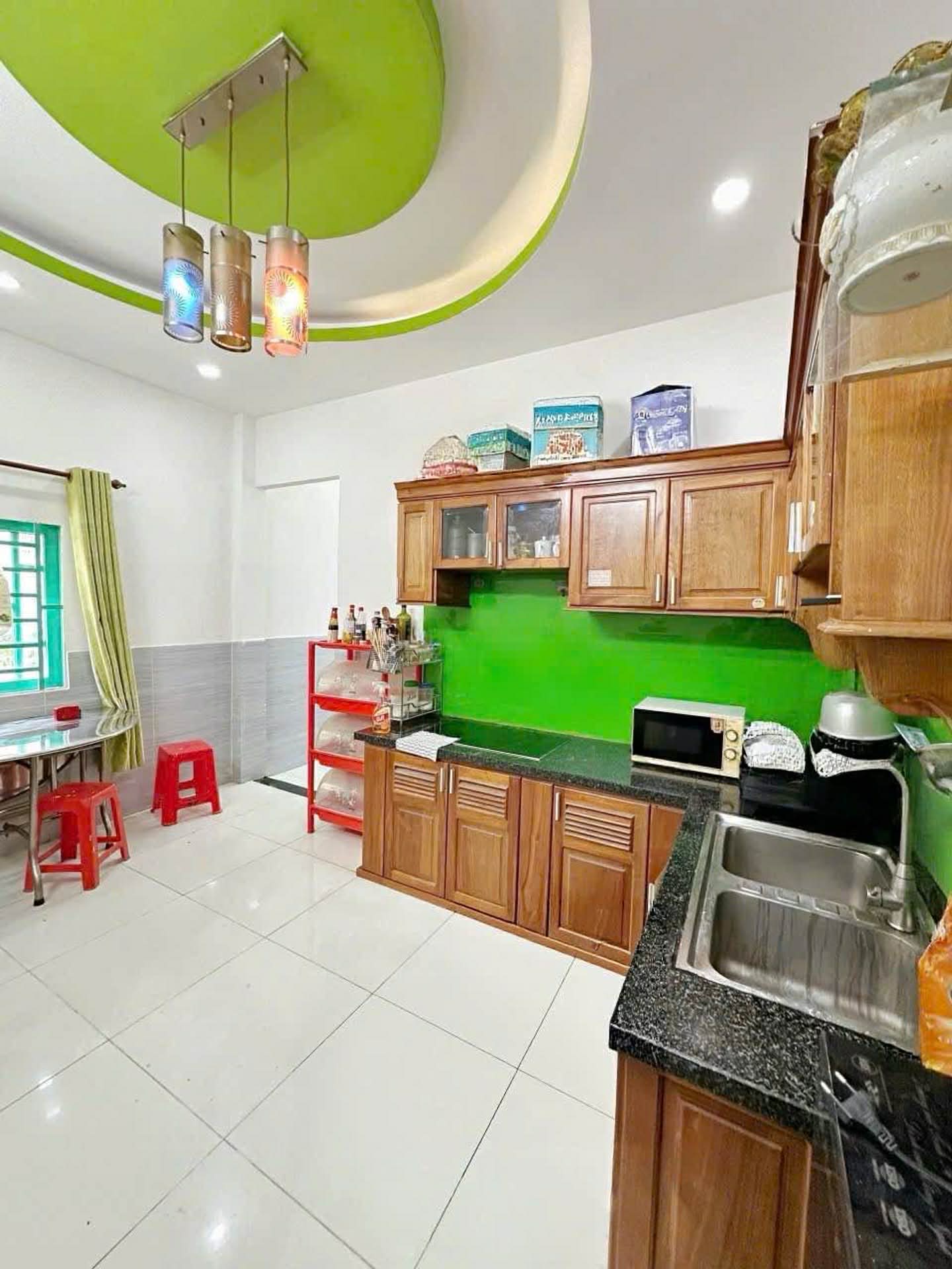 BÊN HÔNG TÊN LỬA ( BÌNH TRỊ ĐÔNG) hẻm 7m thông tứ phía 15993547