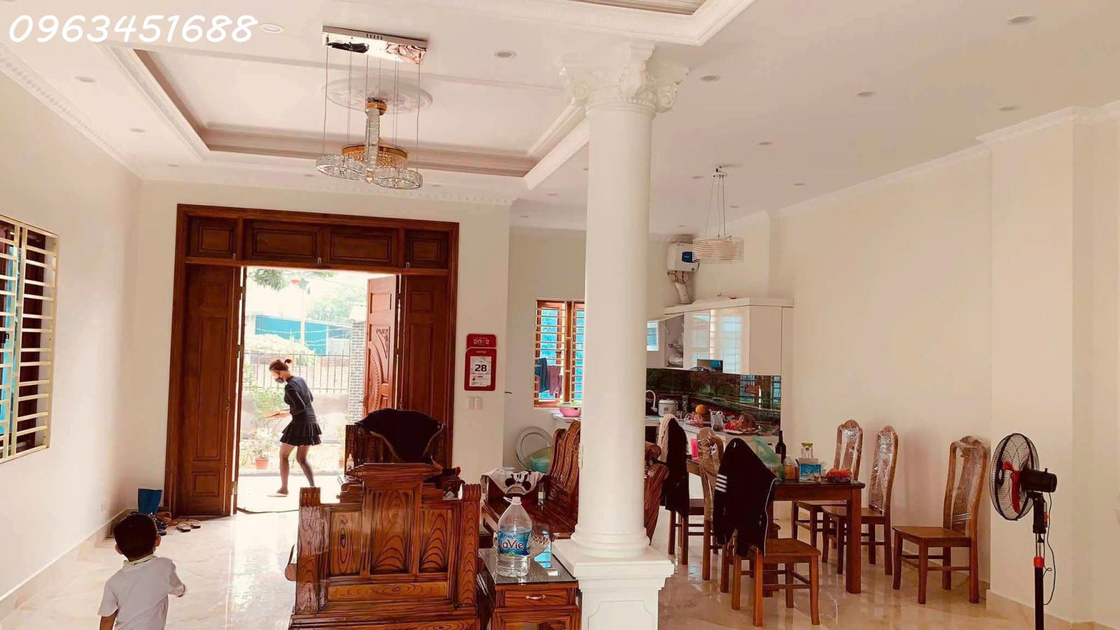 CHO THUÊ NHÀ VƯỜN/VILLA 600M2 FULL NỘI THẤT -Tại Số 810 Cụm 1 Thôn 2 Xã Thạch Hoà 15993576