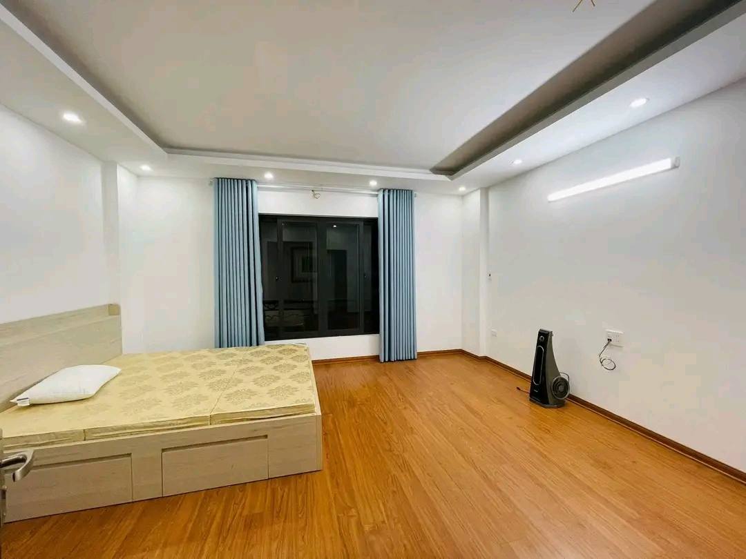 Cho thuê nhà ngõ Khương Trung 39m × 5 tầng - 3 ngủ, Giá : 15triệu 15993587