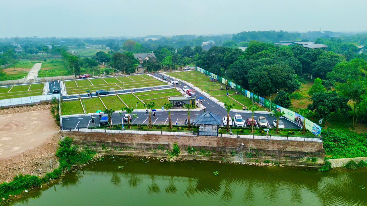 Đây rồi lô đất 2 tỷ , 100m full thổ , tại CNC Hòa Lạc ,ĐH FPT , ĐHQG Hà Nội 15993591