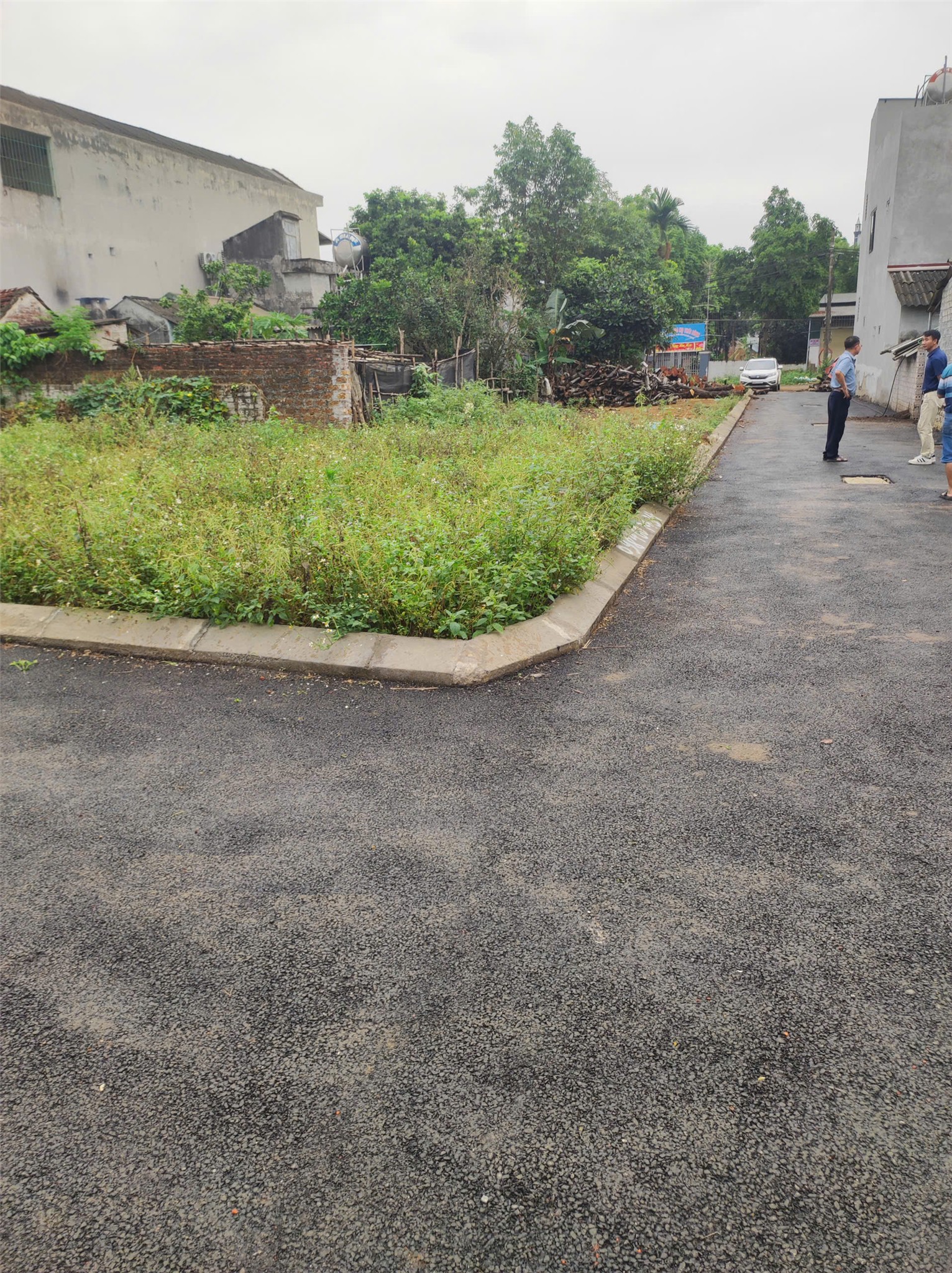 Lô đất 100m2 gần Đại học Quốc Gia, khu vực trung tâm Hòa Lạc. Phù hợp xây trọ, đầu tư sinh lời, kết 15993609