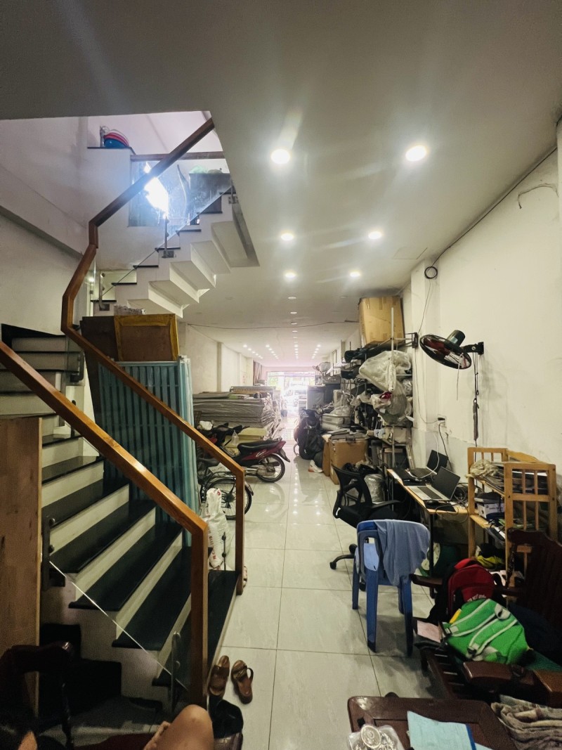 Bán nhà Mặt tiền Tô Ký - ngay Ngã tư Nguyễn Ảnh Thủ, 5x31m, 2 Tầng - 3 PN, chỉ 15,8 tỷ. 15993611