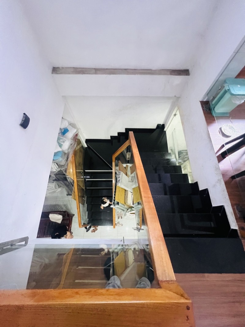 Bán nhà Mặt tiền Tô Ký - ngay Ngã tư Nguyễn Ảnh Thủ, 5x31m, 2 Tầng - 3 PN, chỉ 15,8 tỷ. 15993611