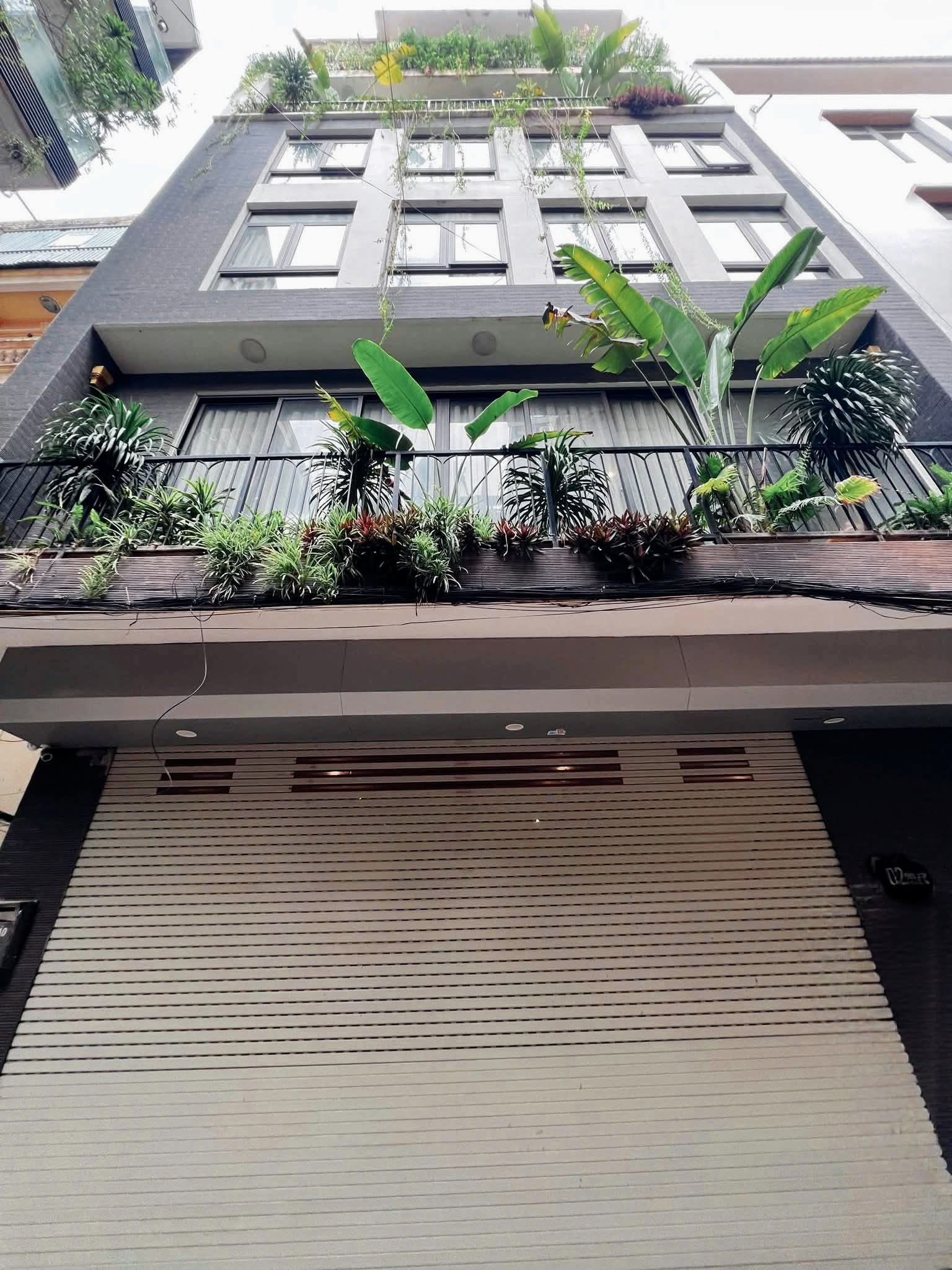 🏤 Hoàng Cầu - Lô Góc - Ô Tô Tránh - Kinh Doanh Tốt - 68m - 7 Tầng - MT 6m - 33,5 Tỷ
 15993677