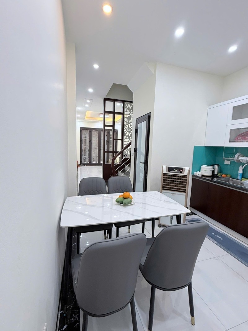 NHÀ NGỌC THỤY 36.5M² – 4 PHÒNG NGỦ – Ô TÔ ĐỖ CỬA, NỘI THẤT ĐẲNG CẤP 15993702