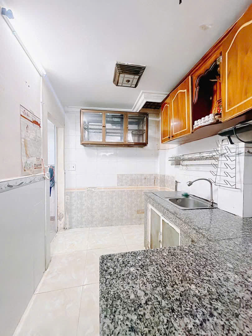 BÁN NHÀ ĐƯỜNG XÓM CHIẾU, QUẬN 4, HỒ CHÍ MINH. 15993733