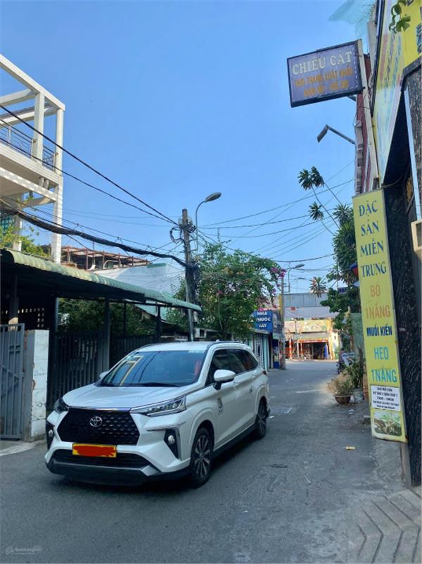 Mặt tiền Trần Bá Giao ngay cầu sắt Nguyễn Thái Sơn P5 (4,6x15m) CN 67m2. Giá 8,5 tỷ có bớt 15993750