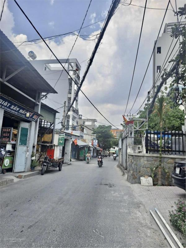 Nhà 4 tầng - Hẻm 80 Dương Quảng Hàm - (4x13) - Thông xe hơi, kinh doanh - 8 tỷ bớt lộc 15993771